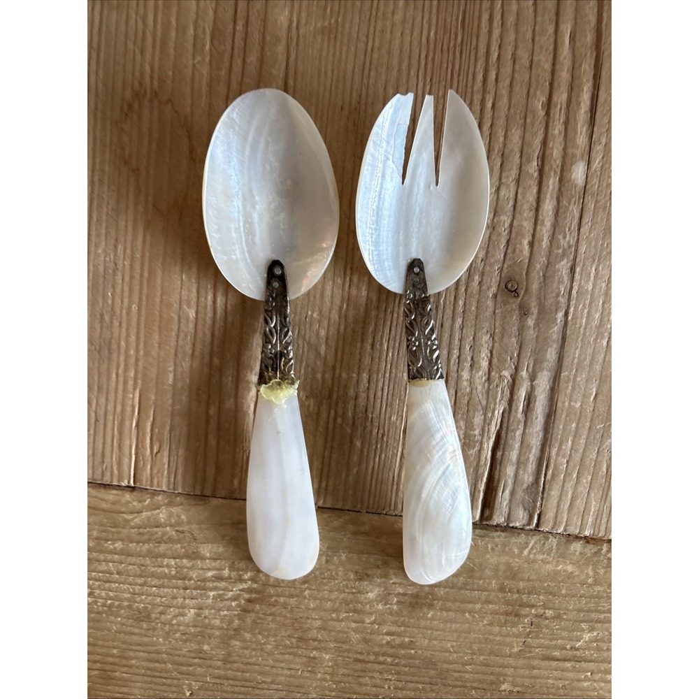 Set Of Mother of Pearl Servers Spoon and Fork‎